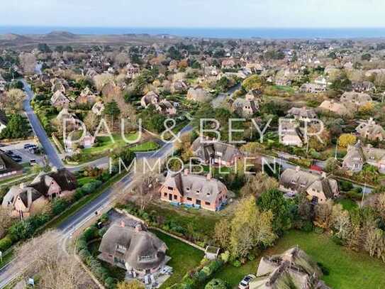 Kampen: Luxuriöses Ferienhaus unter Reet (Haus West)