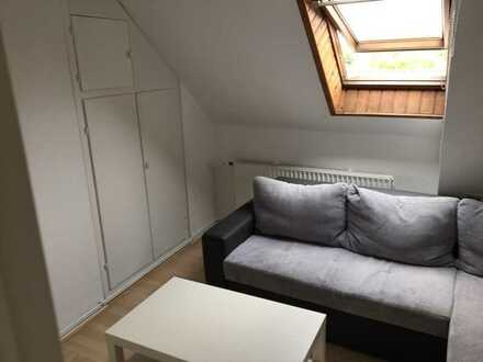 Charmante 2 Zimmer Wohnung mit Pantryküche