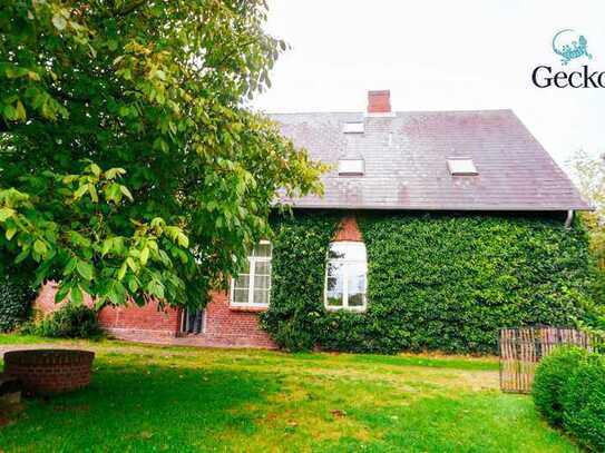 Einzigartiges Landhaus in Alleinlage – Ehemalige Schule mit Gästehaus inmitten der Natur