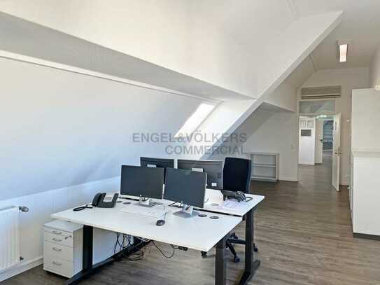 Provisionsfrei! Moderne Bürofläche mit Altbaucharm in zentraler Lage
