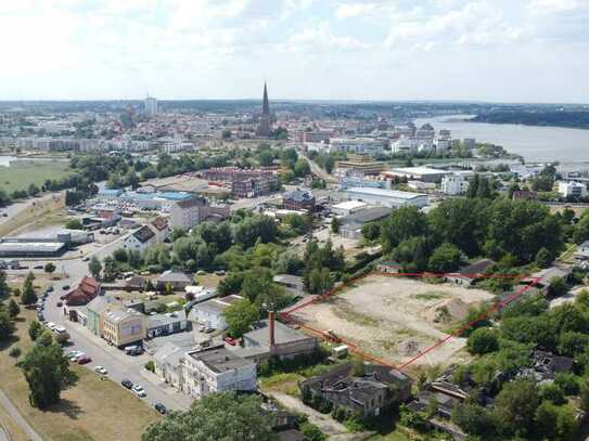 Großes Gewerbegrundstück östl. der Warnow in Rostock