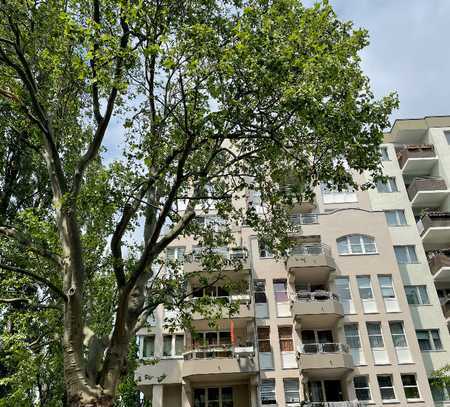 Attraktive Dachgeschosswohnung im Herzen von Tempelhof