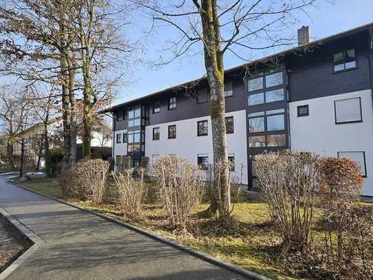 Attraktives Apartement mit Balkon und Stellplatz (S- Bahn fußläufig erreichbar)