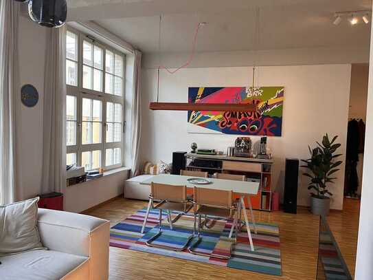 Stilvolle 2-Raum-Loft-Wohnung mit Balkon in Leipzig