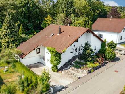 Exklusives Architektenhaus mit idyllischem Garten und Platz für die ganze Familie!
