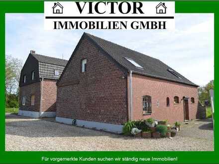 Ehem. Bauernhaus mit 2-3 Wohnungen, 3 Garagen, ländliche Alleinlage, 1.104 m² Grund, tei