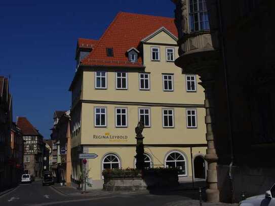 Charmante 1,5-Zi.-Altbauwohnung mit individuellem Grundriss im Zentrum der Vestestadt