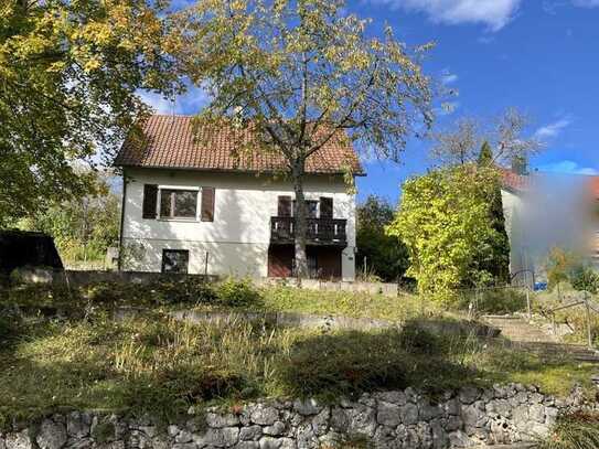 Einfamilienhaus in Sigmaringen mit großem Grundstück, 2 Terrassen und moderner Heizung