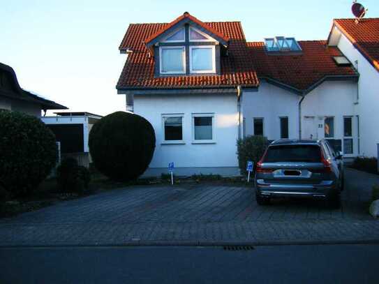 3-Zimmer-Wohnung mit Balkon im Erdgeschoss in Einhausen