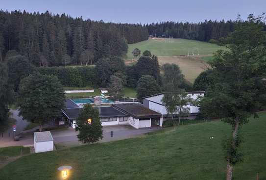 Attraktive 3,5-Zimmer-EG-Wohnung mit Balkon und EBK in Schönwald