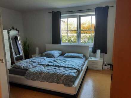 Ansprechende 4-Zimmer-Wohnung mit Terasse und Garten in Baar-Ebenhausen