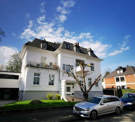 Großräumige Wohnung mit herrlichem Ausblick auf dem Oberwerth zu vermieten