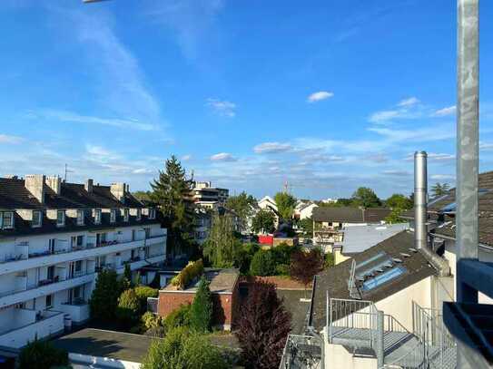 Wunderschöne, helle Maisonette-Wohnung mit Blick in Bestlage Bonn-Beuel von privat