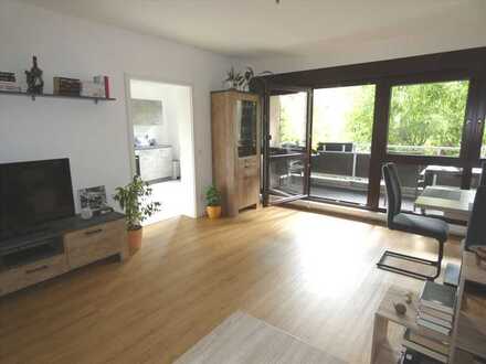 Modernisierte 3-Zimmerwohnung mit 2 Loggien im 1. OG