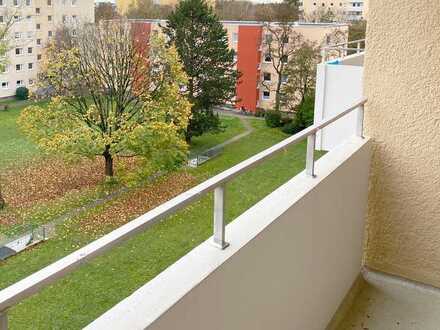 3 ZKB mit Südloggia (Panoramablick) im Münchner Norden für Selbstnutzer