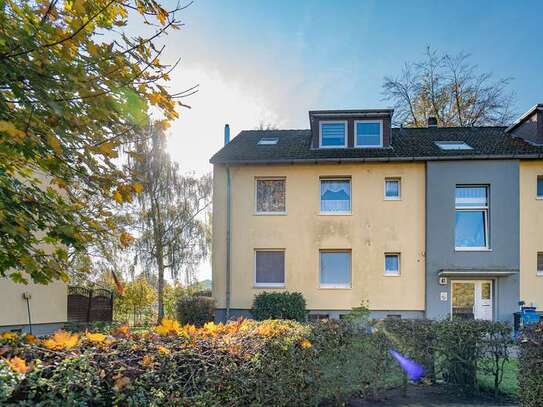 Gemütliche Dachgeschosswohnung mit Balkon in Stade-Hahle