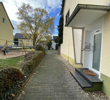 Stilvolle 1-Zimmer-Terrassenwohnung mit EBK und Balkon in Bonn-Holzlar