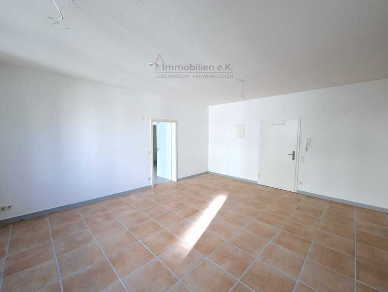                                                               Zentrale, helle 2-Zimmer Wohnung                                                       in West (Kassel)