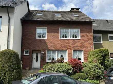 Geräumiges Einfamilienhaus in Bochum Riemke (Baujahr 1965)