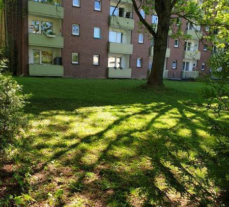 1-Zimmer-Wohnung in zentraler Lage ! Besichtigungstermin kurzfristig möglich !