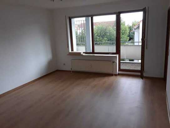 1-Zimmer-Wohnung mit Einbauküche in Stuttgart-Riedenberg