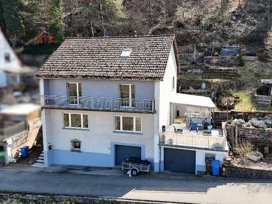 +++Pfälzer Wald: Ein bis-Zweifamilienhaus mit unverbaubarem Panoramablick, Balkon, Freisitz, Terr...