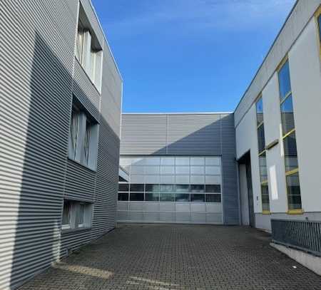 420 m² Lager-/Produktion + 210 m² Bürofläche zu vermieten