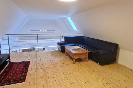 Ansprechende 2-Zimmer-Penthouse-Wohnung mit gehobener Innenausstattung mit Einbauküche in Landshut