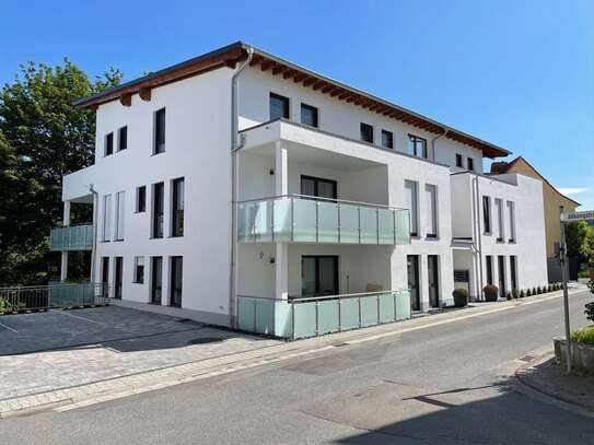 Neuwertige Wohnung in Bad Camberg *EBK *Balkon *top energetisch