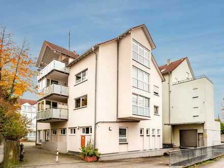 Galeriewohnung frisch renoviert und bereit zum Einzug