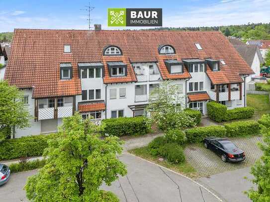 Vermietete, helle Zwei-Zimmer Wohnung, inklusive Tiefgaragenstellplatz.