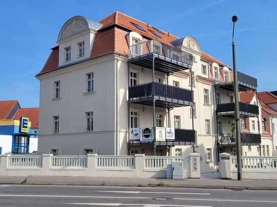 Exklusive 4-Raum-Maisonette-Wohnung mit gehobener Innenausstattung mit Balkon in Borna