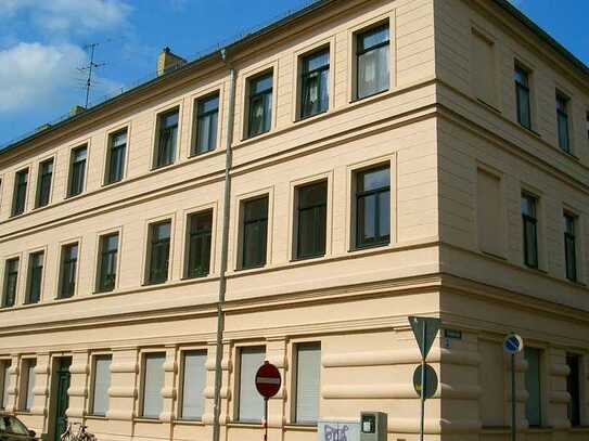 3-Raumwohnung mit Balkon mitten in der Stadt