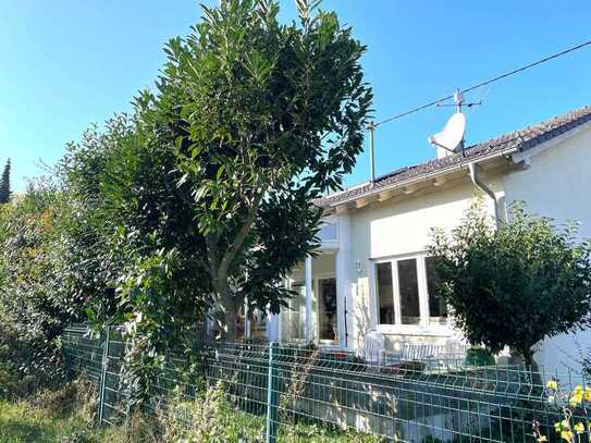 * Freistehendes WOHNHAUS in ruhiger Naturlage! *