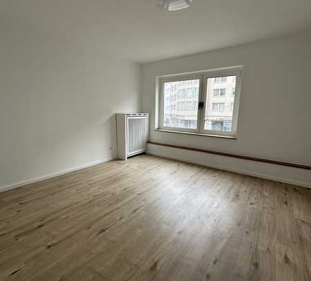 Frisch sanierte 2 Zimmer Wohnung