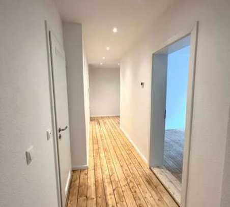 Helle 2-Zimmer-EG-Wohnung mit Tageslichtbad