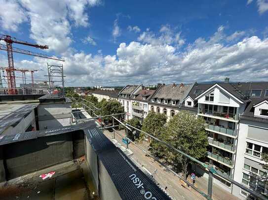 Dem Himmel so nah: 3-Zimmer-Wohnung mit 3 Balkonen und Terrasse - 67.000 € Preisnachlass!