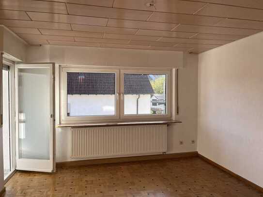 Schöne 3,5-Zimmer-Wohnung in Weissach im Tal