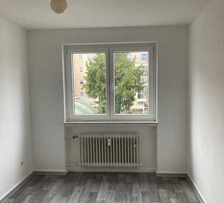 Moderne 2-Zimmer-Wohnung in Neu Isenburg, Friedhofstr. 23