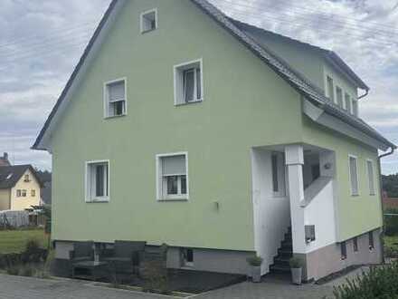 Energieeffizentes Einfamilienhaus mit 6 Zimmern in ruhiger Lage und großem ebenen Garten