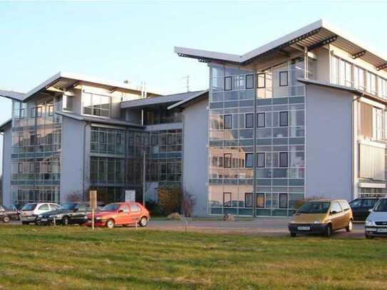 Büroraum in futuristischer Bürogemeinschaft in Kesselsdorf - All-in-Miete