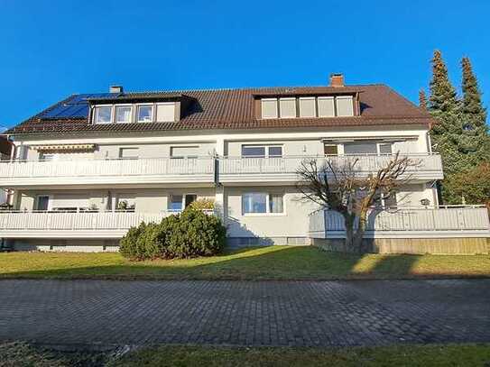 Sonnige Dachgeschoß Wohnung mit Balkon