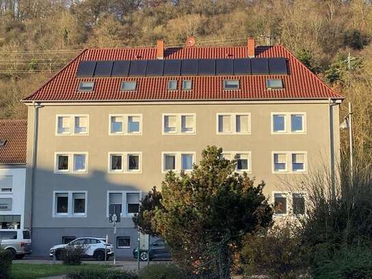 Großzügige Wohnung in zentraler Lage