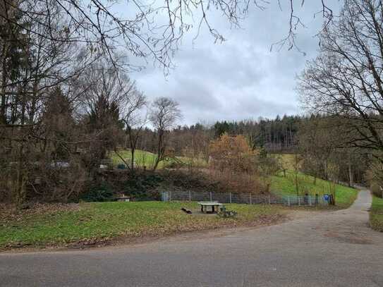 Bauplatz für eine Doppelhaushälfte in Berglen-Hößlinswart inkl. Abriss