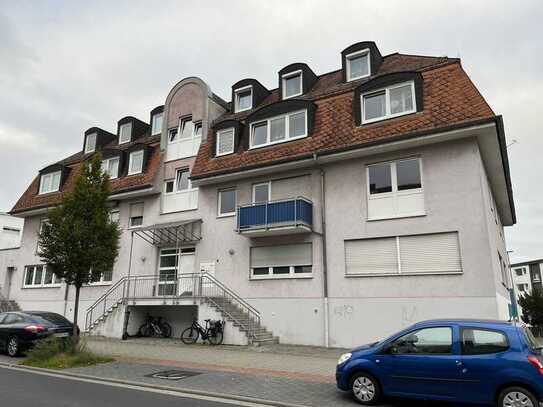 Zentrale 3-Zimmer-Wohnung mit Balkon und Stellplatz in Bad Vilbel PROVISIONSFREI