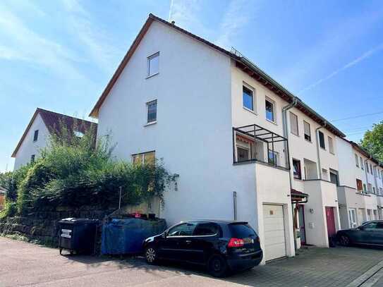 Hübsches Reihenendhaus mit EBK, Garage und großer Terrasse