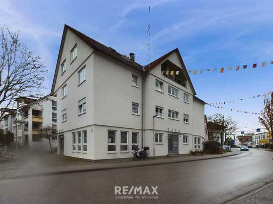 Helle 2-Zimmer-Wohnung in zentraler Lage mit Terrasse und Stellplatz - Sofort bezugsfertig