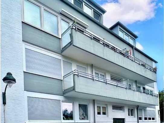 TOP - schöne 1-Zimmer-Wohnung mit Balkon + EBK in Zentrum- und Uninähe