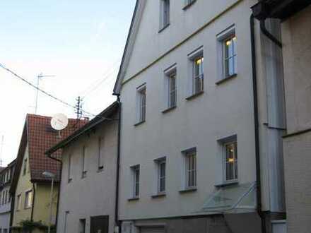 2-Familienhaus mit besonderem Flair