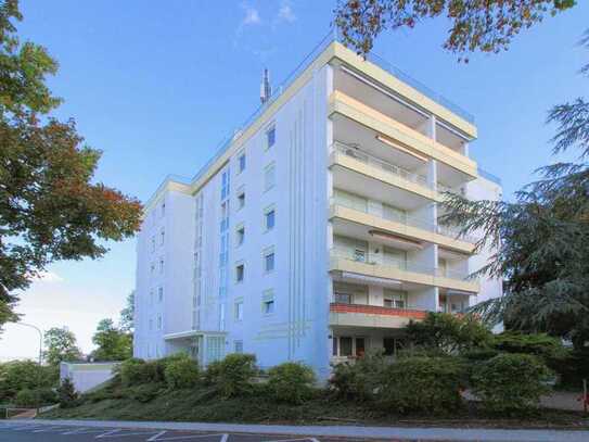 Schöne Etagenwohnung mit Panorama-Aussicht, Balkon und TG-Stellplatz in Bad Dürkheim